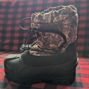 Kids Camouflage Winter Boots